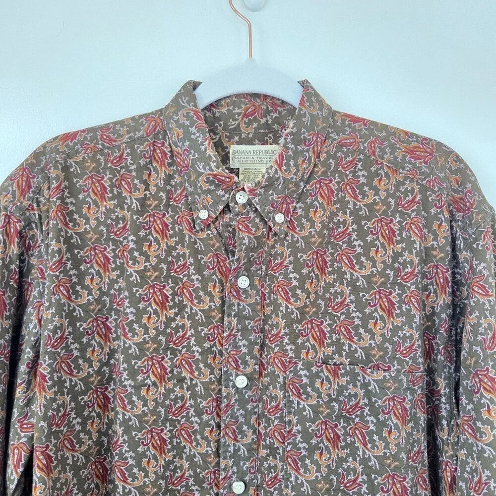 VTG Banana Republic Safari & Travel Clothing Green Paisley Button Up Size Medium